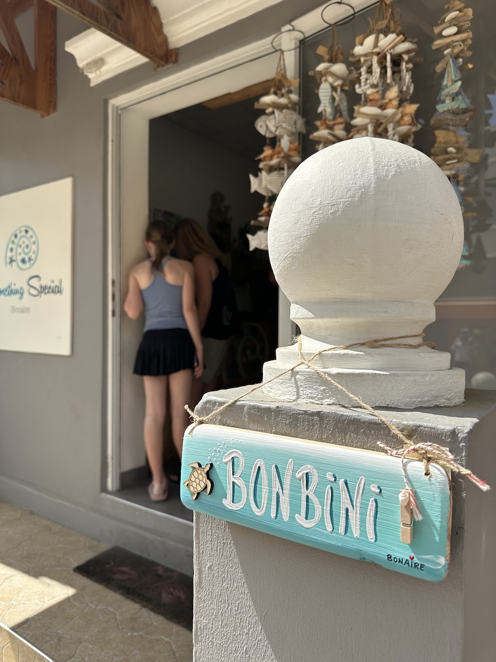 Bonbini is the Creole word for welcome in Bonaire